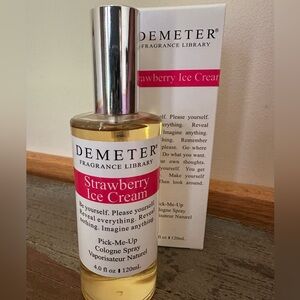 Strawberry Ice Cream perfume cologne Demeter Fragrance Library NIB 4 ounces
